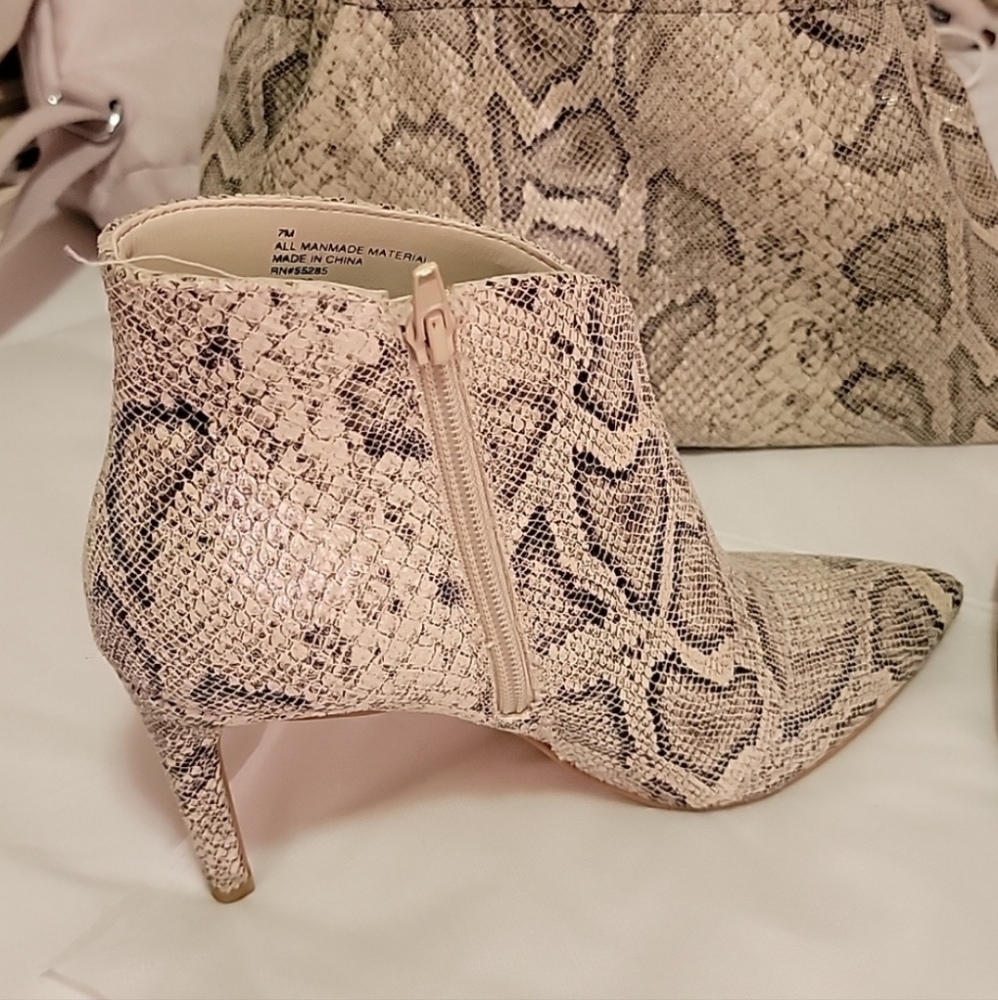 Express Booties